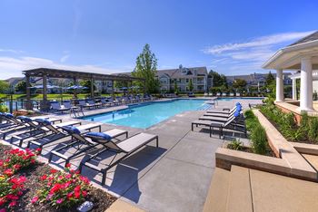 Beautiful Resort Style Pool